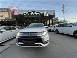 ميتسوبيشي اوتلاندر